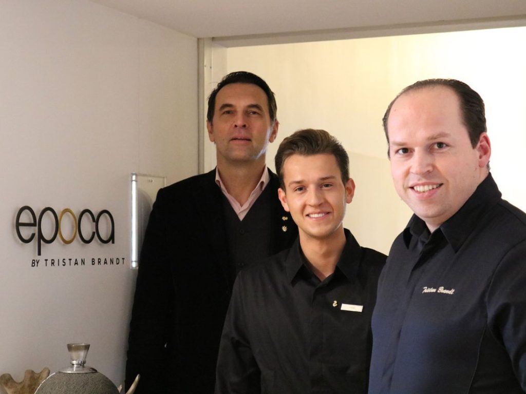Burkhard Wolter, Geschäftsführer und Hotel Direktor Waldhaus Flims, EPOCA Küchenchef Niklas Oberhofer und Patron und Namensgeber Tristan Brandt